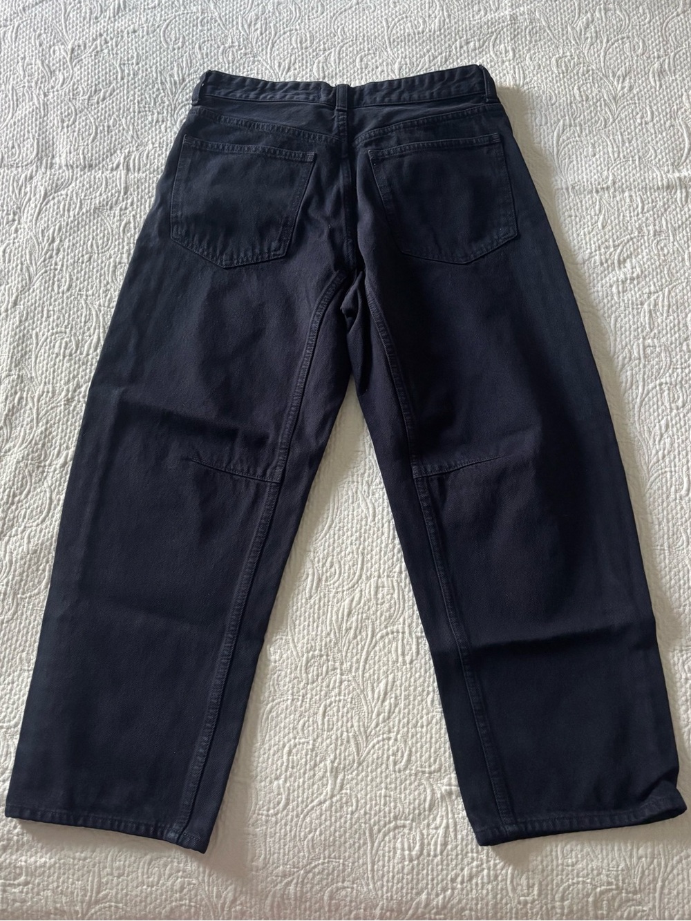 Madewell Darted Barrel-Leg Jeans in Navy - Picture 6 of 9